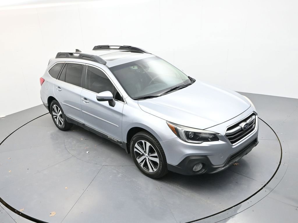 Used 2018 Subaru Outback 2.5i Limited image 18