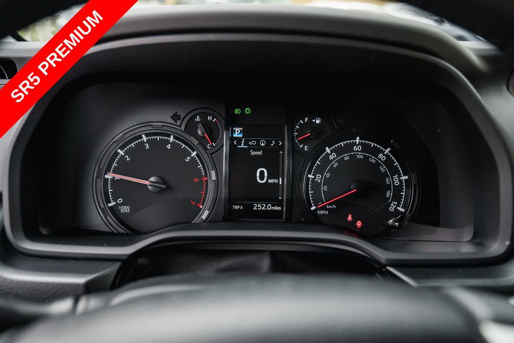 Used 2024 Toyota 4Runner SR5 Premium AWD/4WD image 14
