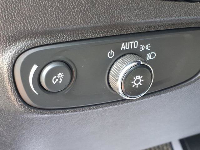 Used 2024 Chevrolet Equinox RS AWD/4WD image 15