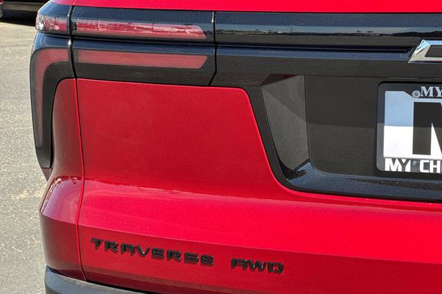 New 2026 Chevrolet Traverse LT w/ Midnight/Sport Edition image 25