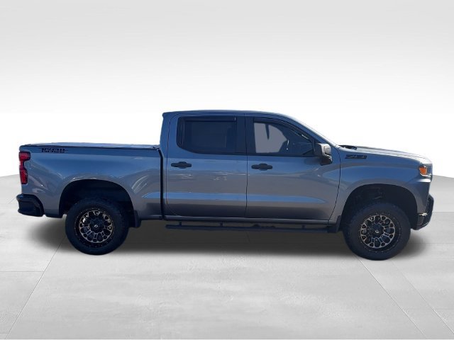 Used 2019 Chevrolet Silverado 1500 Custom Trail Boss w/ Custom Convenience Package AWD/4WD image 9