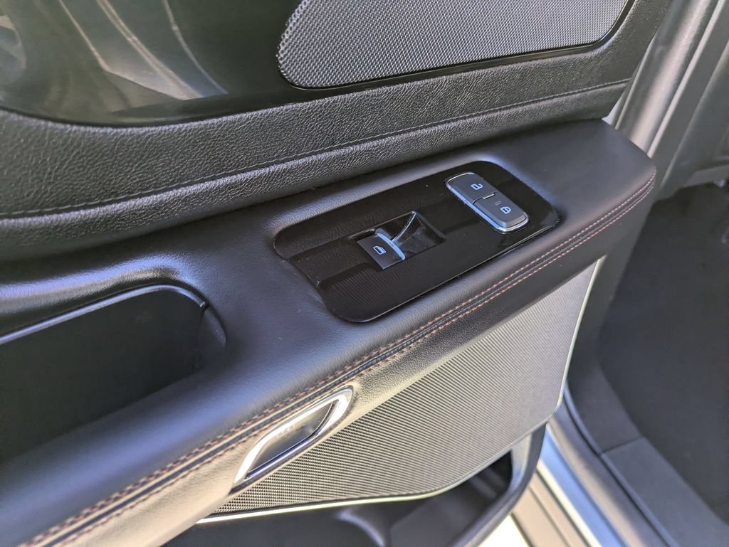 Used 2024 Lincoln Aviator Reserve AWD/4WD image 36
