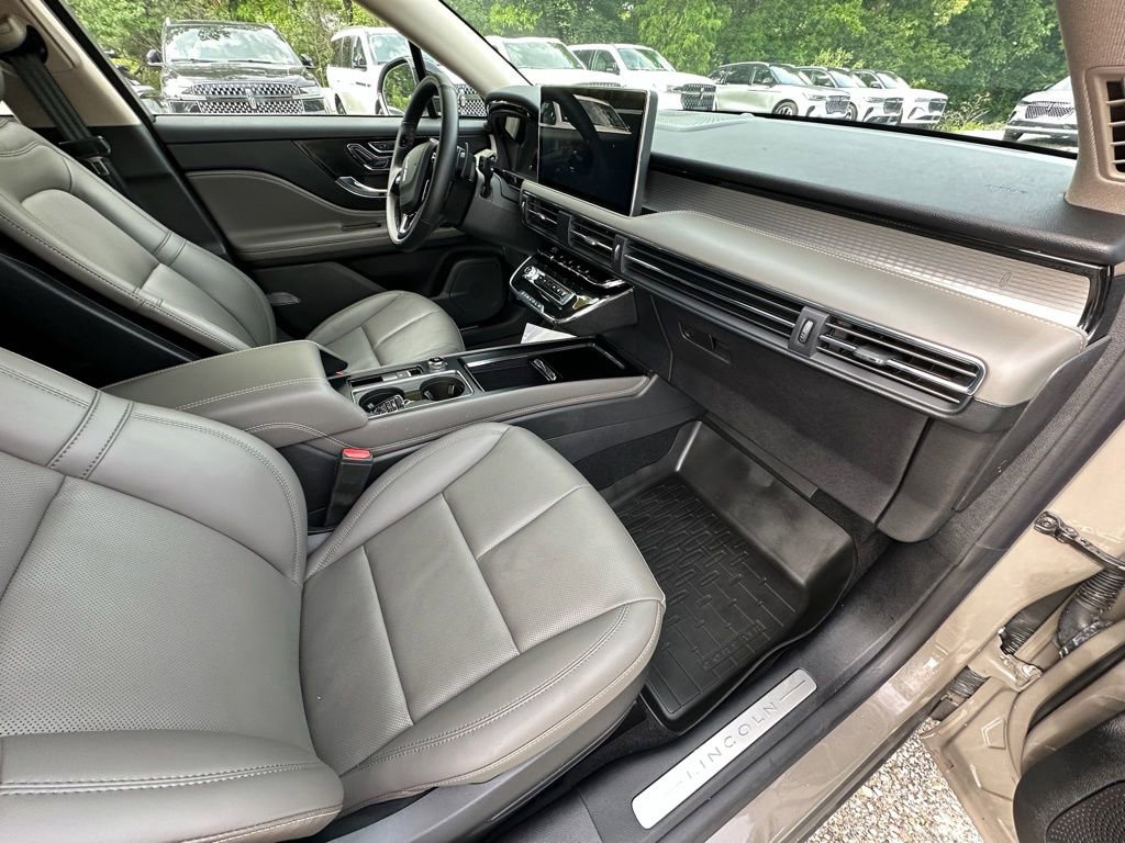 New 2026 Lincoln Corsair Premiere AWD/4WD image 22
