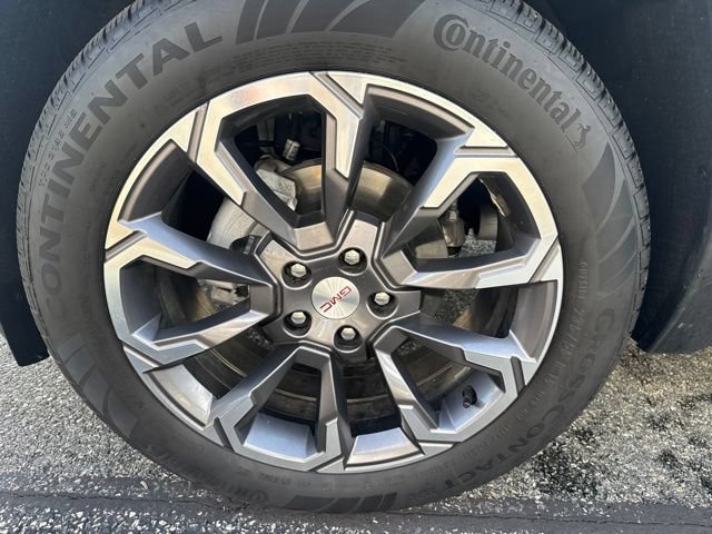 New 2026 GMC Terrain Elevation w/ Elevation Premium Package AWD/4WD image 3