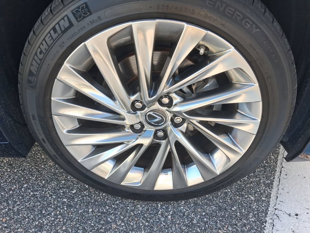 Used 2019 Lexus ES 350 Ultra Luxury w/ Accessory Package 2 FWD image 16