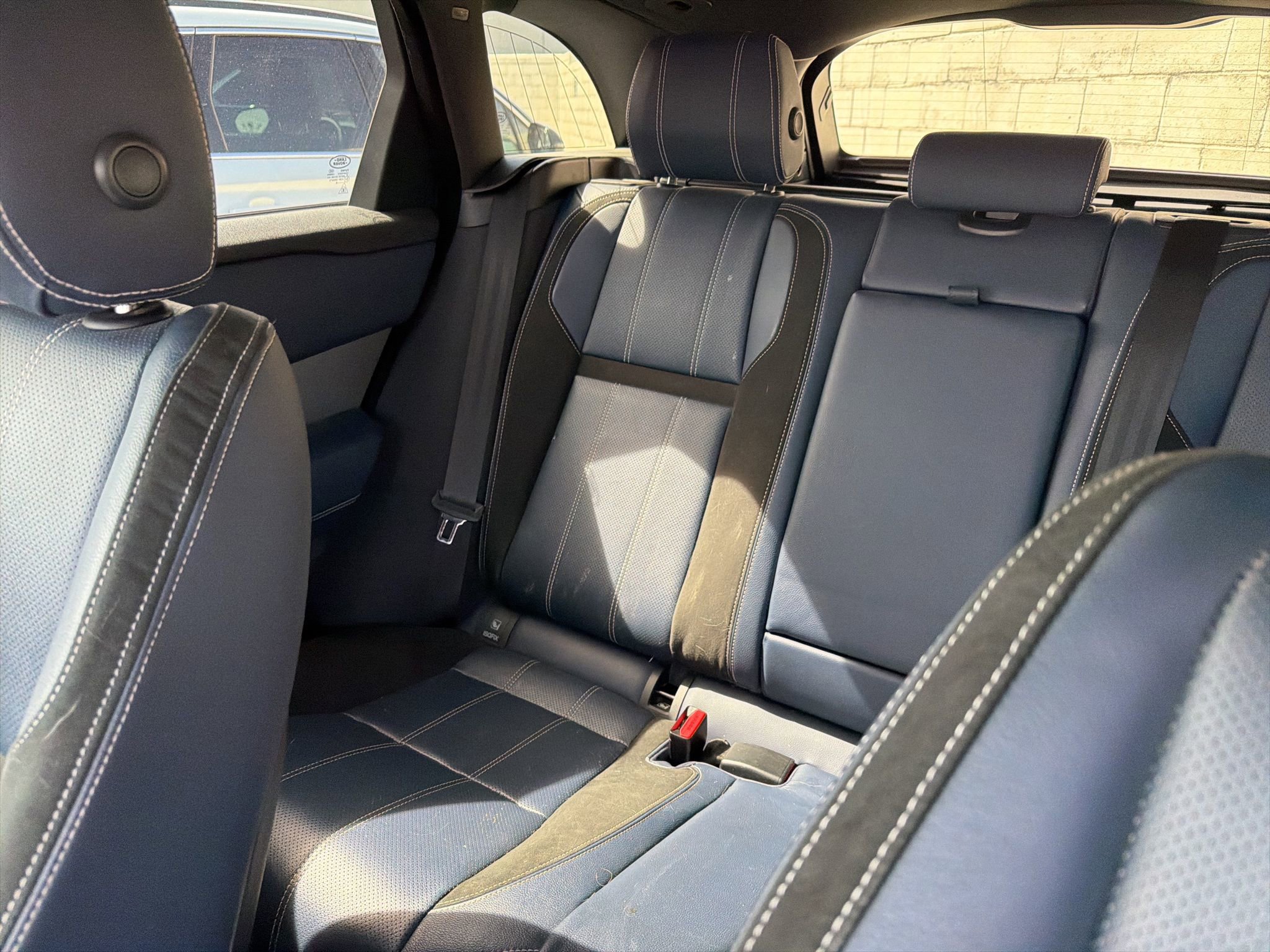 Used 2019 Land Rover Range Rover Velar S image 12