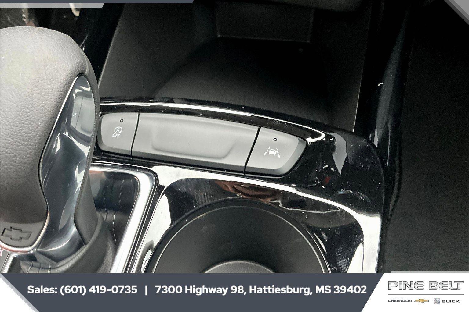 New 2026 Chevrolet Trax LT w/ LT Convenience Package FWD image 23