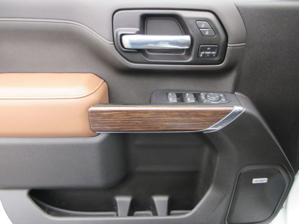 Certified 2022 Chevrolet Silverado 3500 High Country w/ Safety Package II image 25