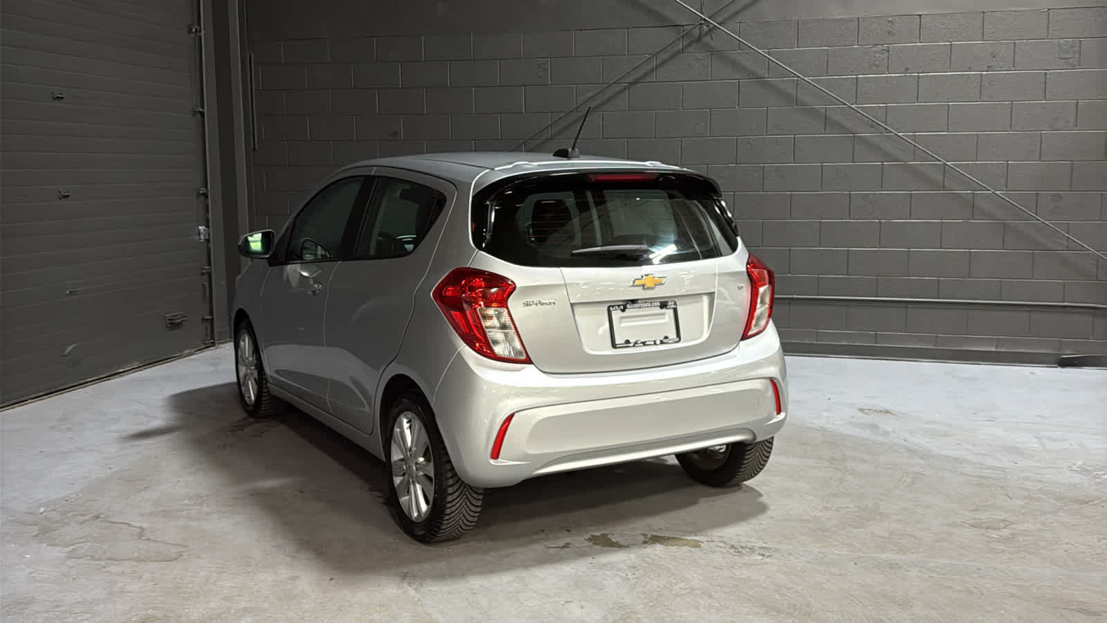 Used 2018 Chevrolet Spark LT FWD image 6