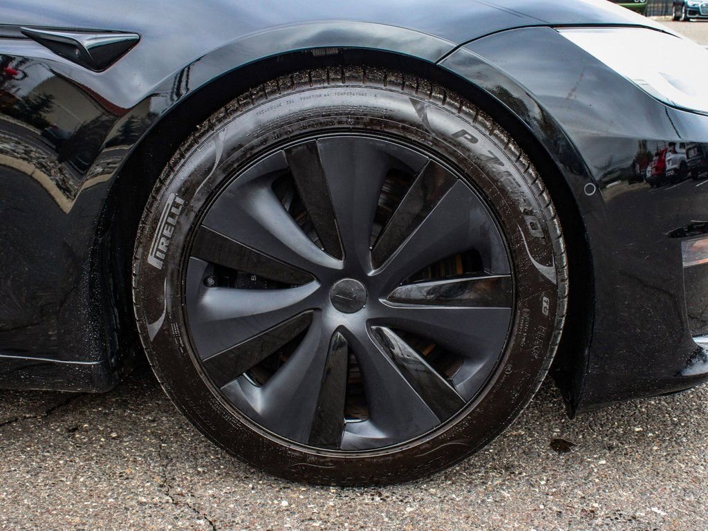 Used 2021 Tesla Model S Plaid image 7