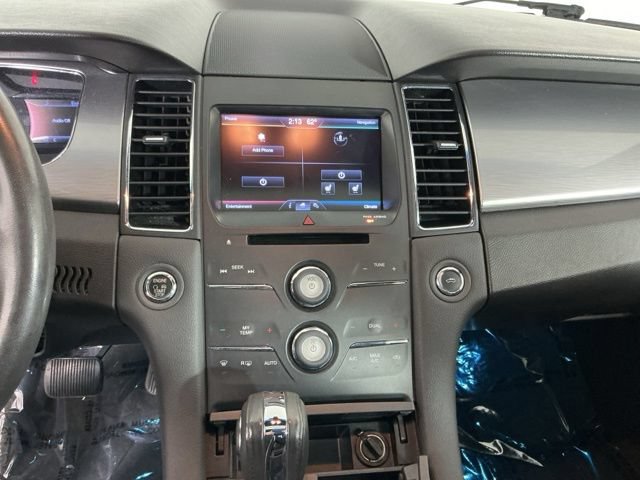 Used 2013 Ford Taurus SEL FWD image 19