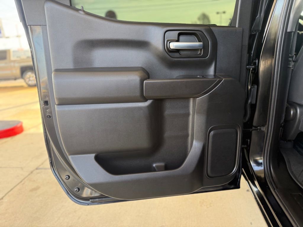 Used 2020 Chevrolet Silverado 1500 LT w/ LT Value Package image 17