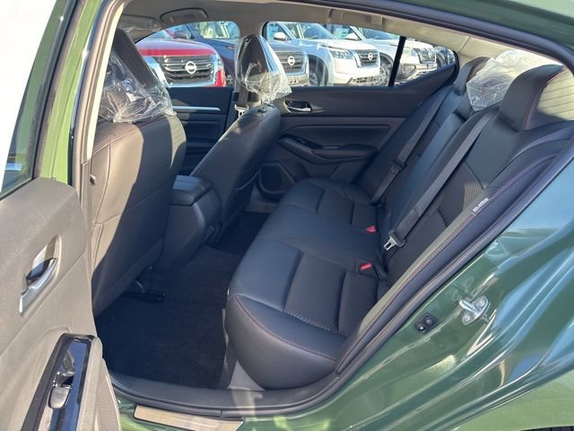 New 2025 Nissan Altima 2.5 SR image 15