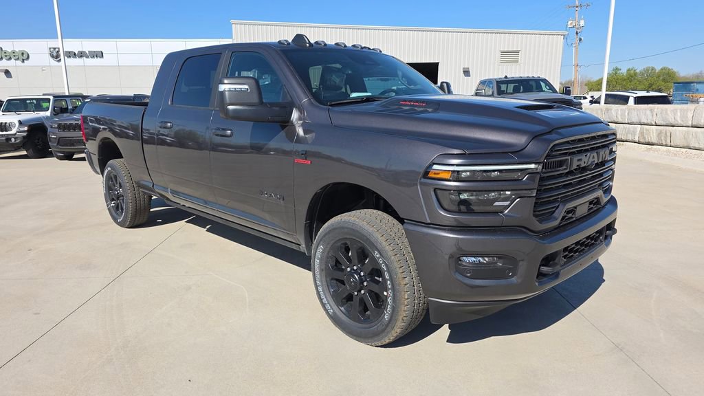 New 2026 RAM 2500 Laramie AWD/4WD image 7