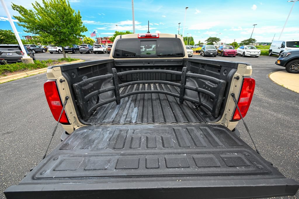 Used 2021 Chevrolet Colorado Z71 AWD/4WD image 16