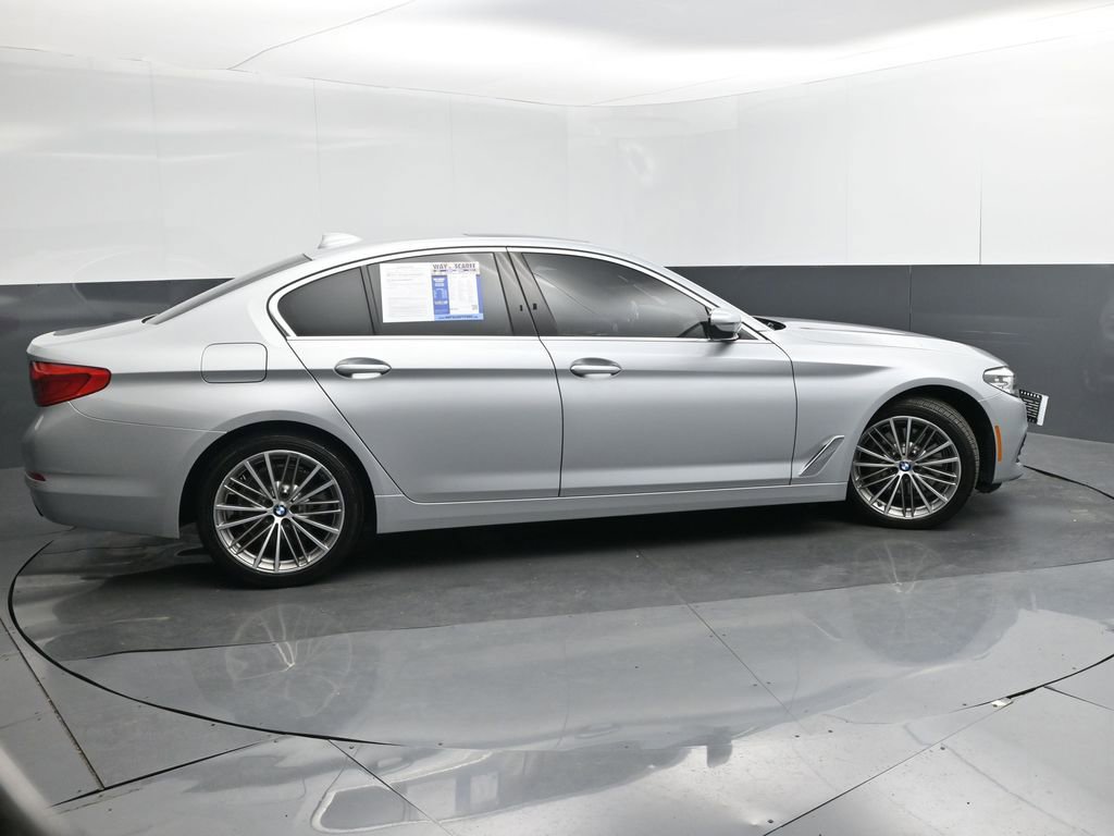 Used 2019 BMW 530i xDrive w/ Convenience Package image 6