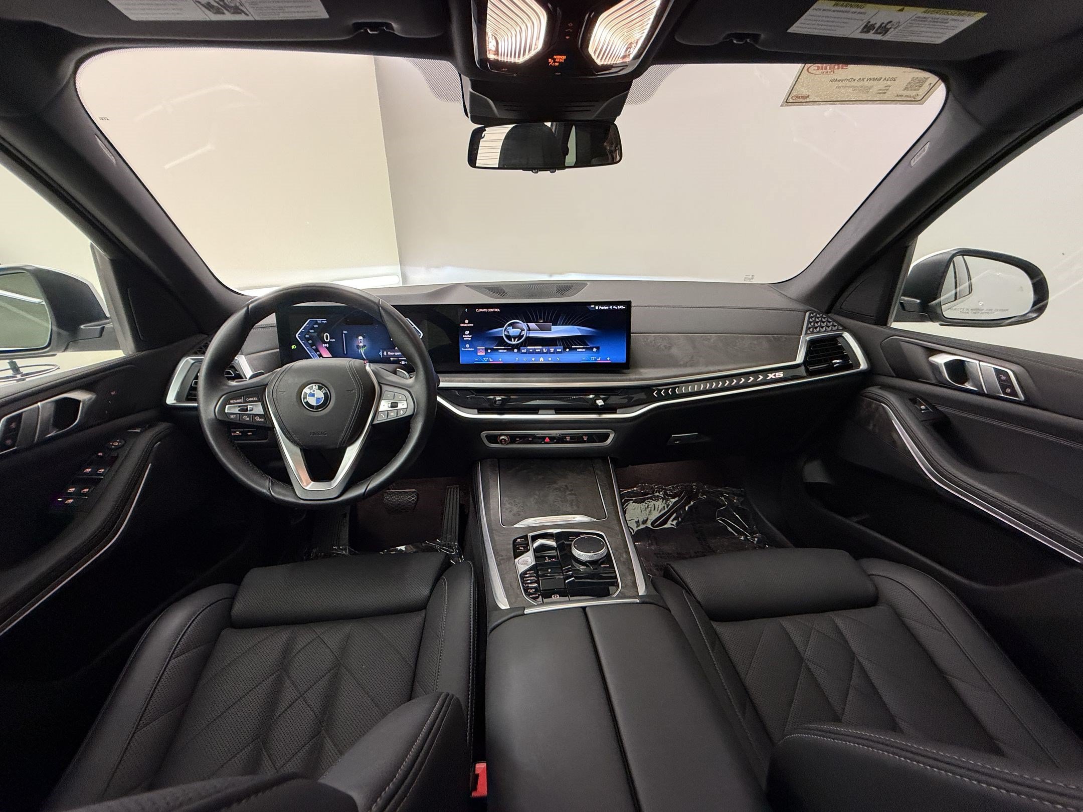 Certified 2024 BMW X5 xDrive40i w/ Parking Assistance Package AWD/4WD image 16