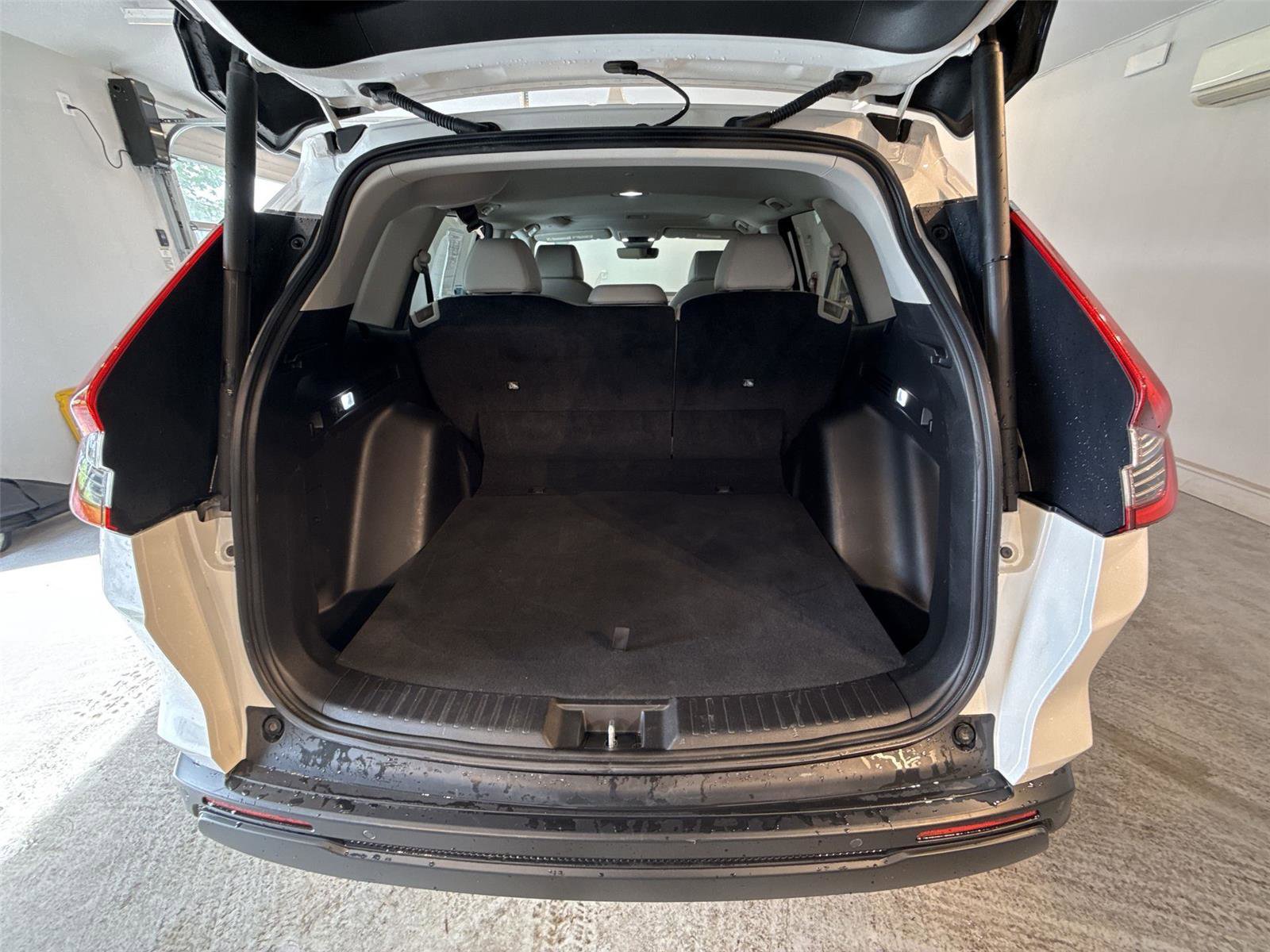 Used 2024 Honda CR-V EX-L image 20