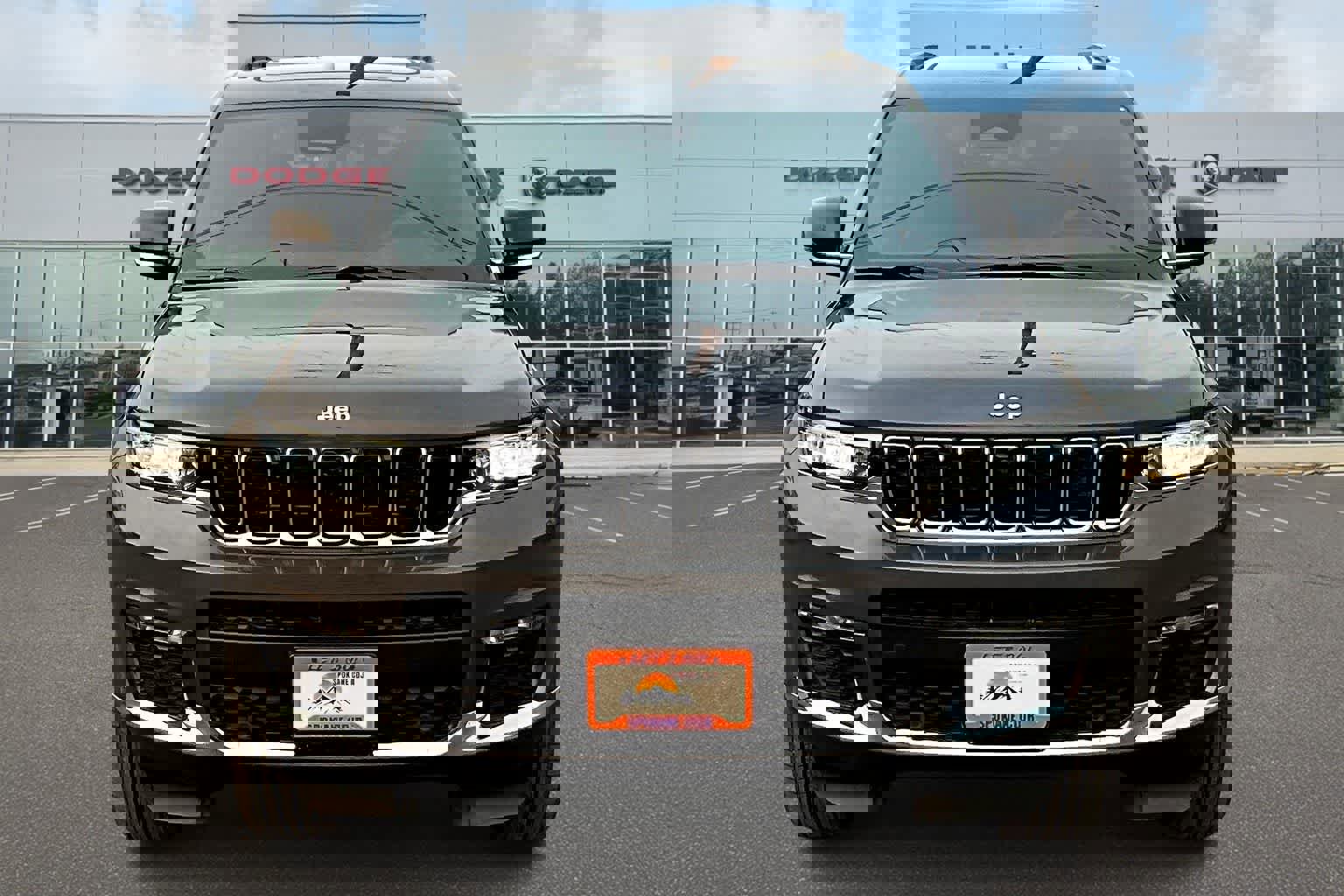 New 2025 Jeep Grand Cherokee L Limited w/ Luxury Tech Group II image 6