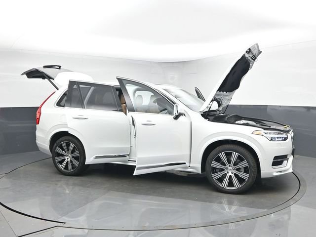 Used 2023 Volvo XC90 B6 Ultimate image 55