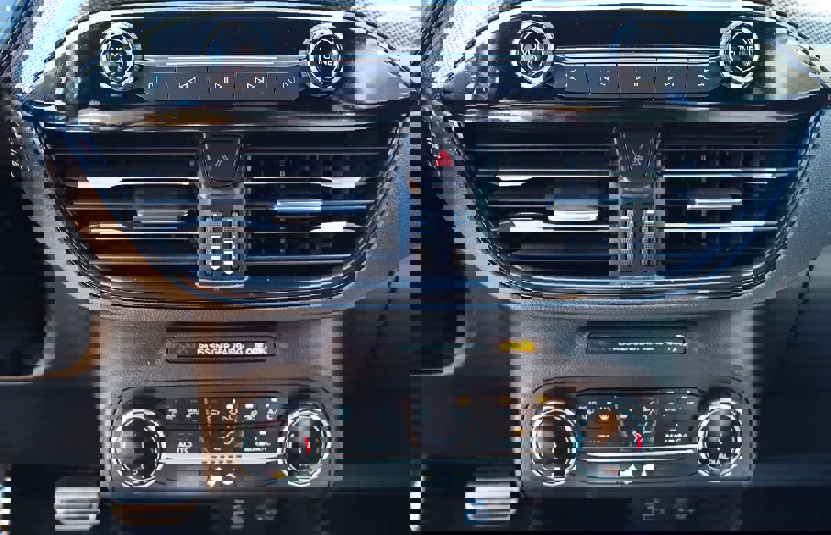 Used 2023 Ford Escape ST-Line image 53