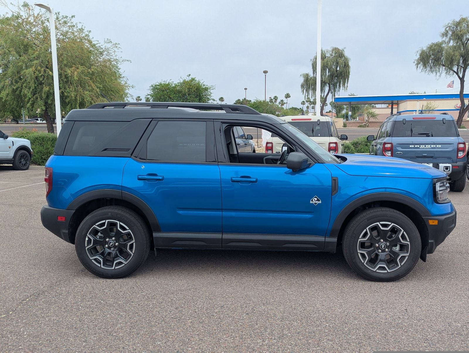 New 2025 Ford Bronco Sport Outer Banks w/ Outer Banks Tech Package+ AWD/4WD image 37