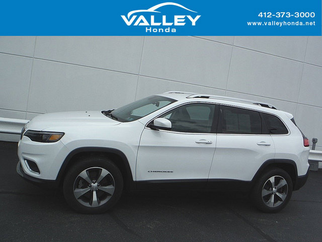 Used 2020 Jeep Cherokee Limited AWD/4WD image 2