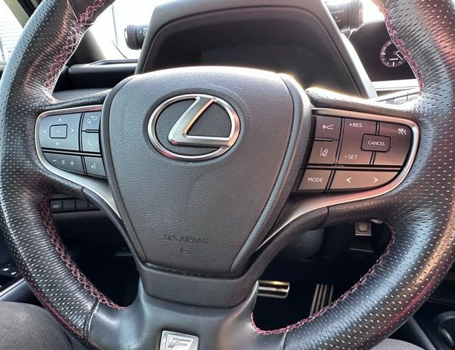 Used 2020 Lexus UX 250h F Sport w/ F Sport Premium Package image 15