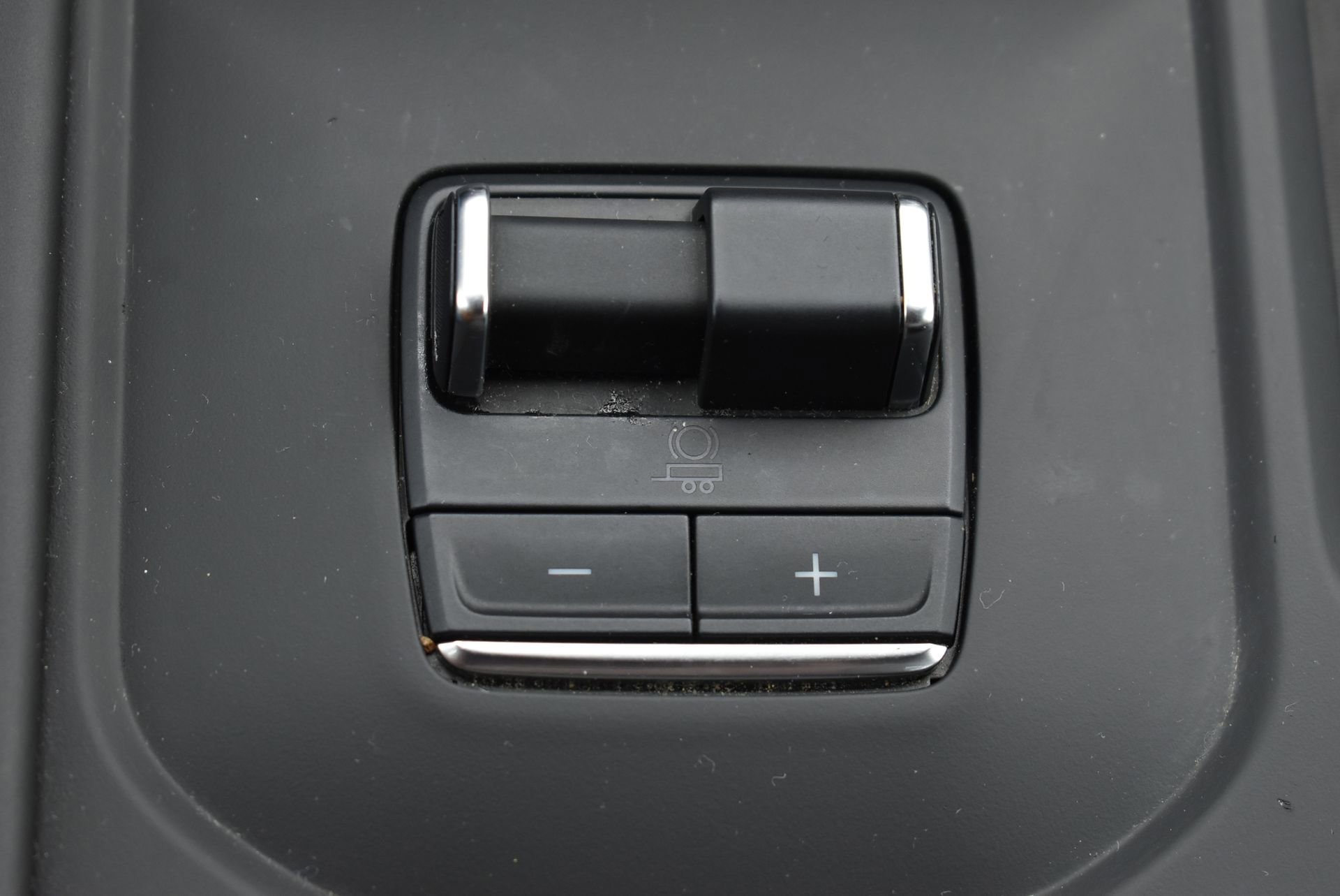 Used 2024 GMC Sierra 3500 Denali Ultimate AWD/4WD image 30