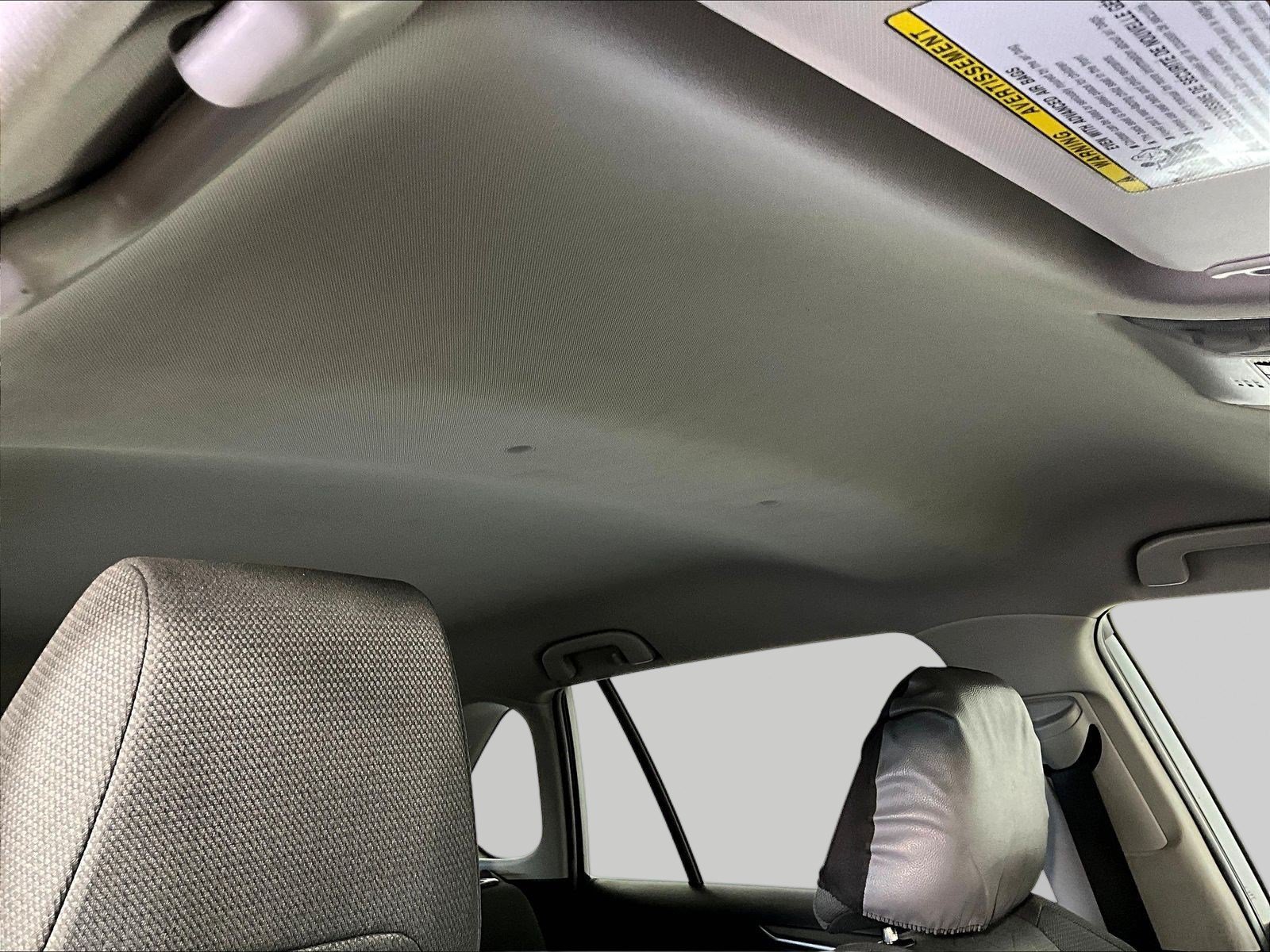 Used 2022 Toyota RAV4 XLE FWD image 28