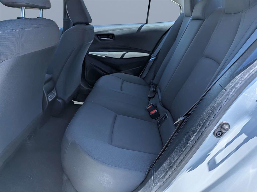 Used 2023 Toyota Corolla LE FWD image 12