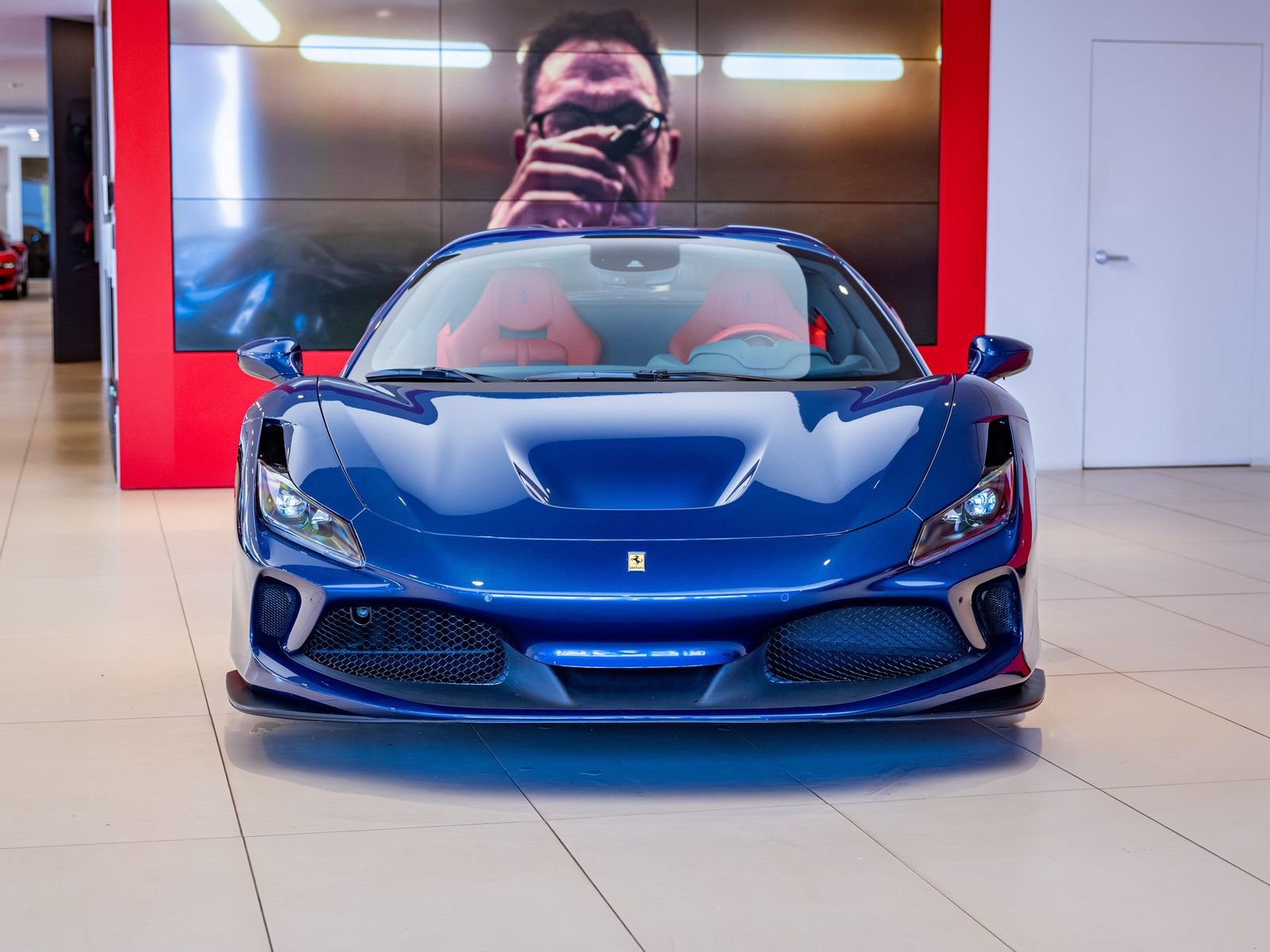 Used 2022 Ferrari F8 Tributo image 27