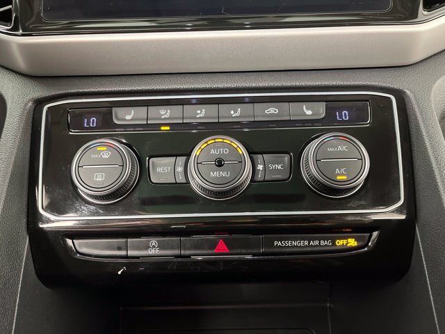 Used 2023 Volkswagen Atlas SE w/ Panoramic Sunroof Package FWD image 28