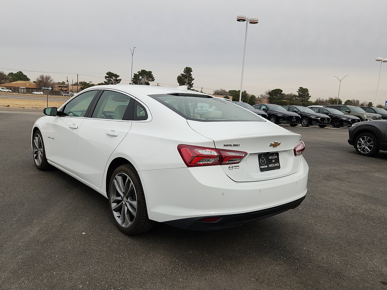 Used 2024 Chevrolet Malibu LT FWD image 5