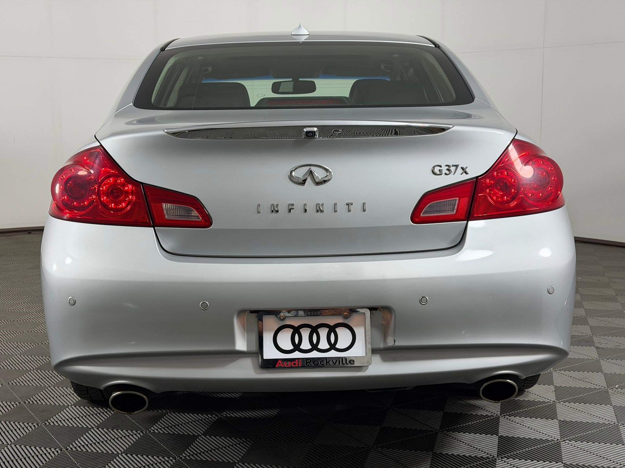 Used 2013 INFINITI G37 x w/ Premium Pkg image 10