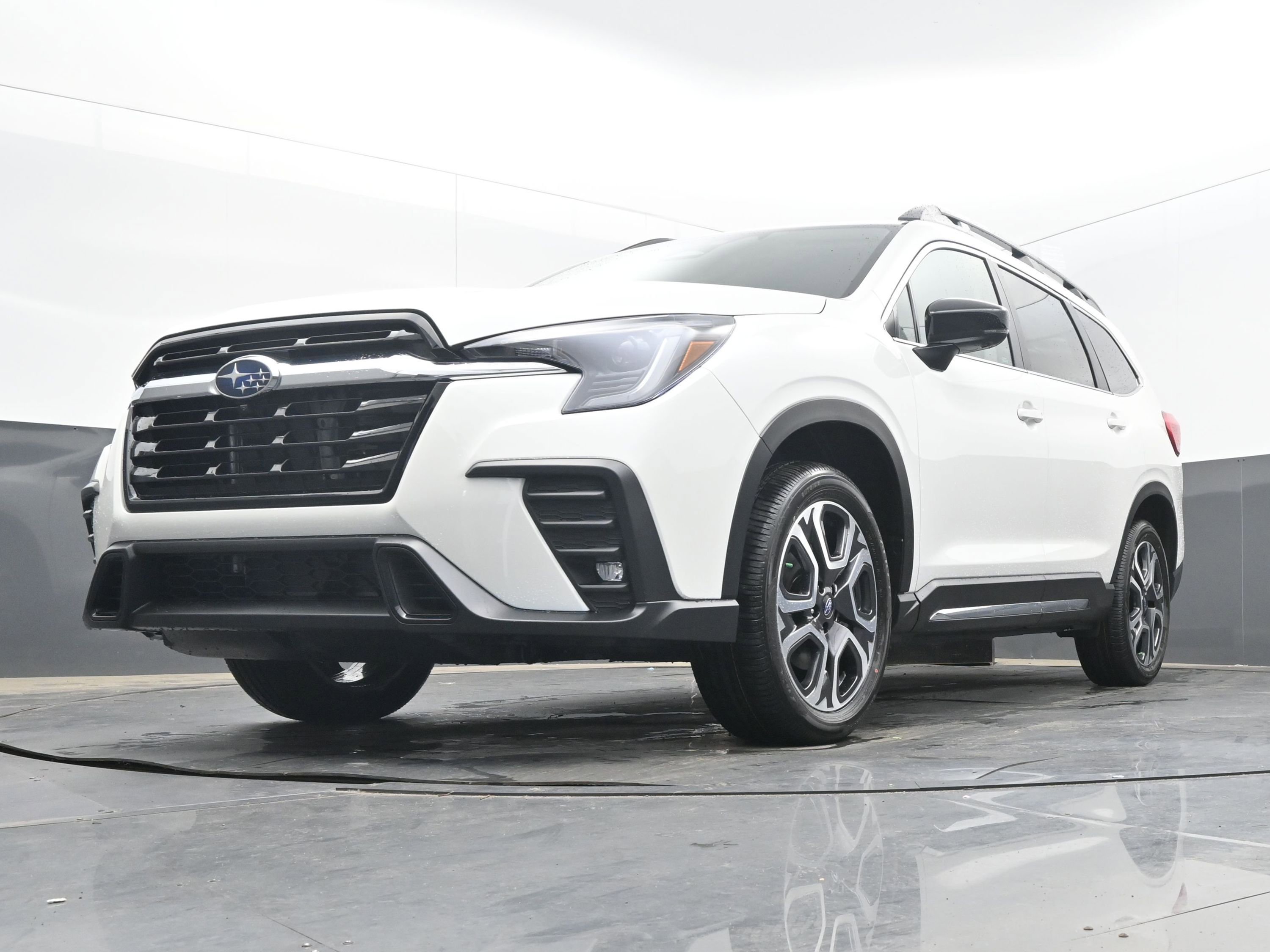 Certified 2025 Subaru Ascent Limited image 26