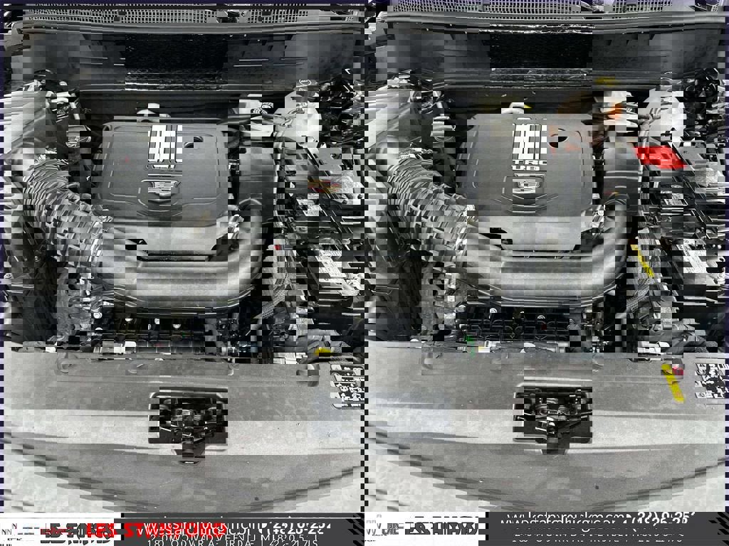 Used 2025 Cadillac XT6 Luxury AWD/4WD image 12