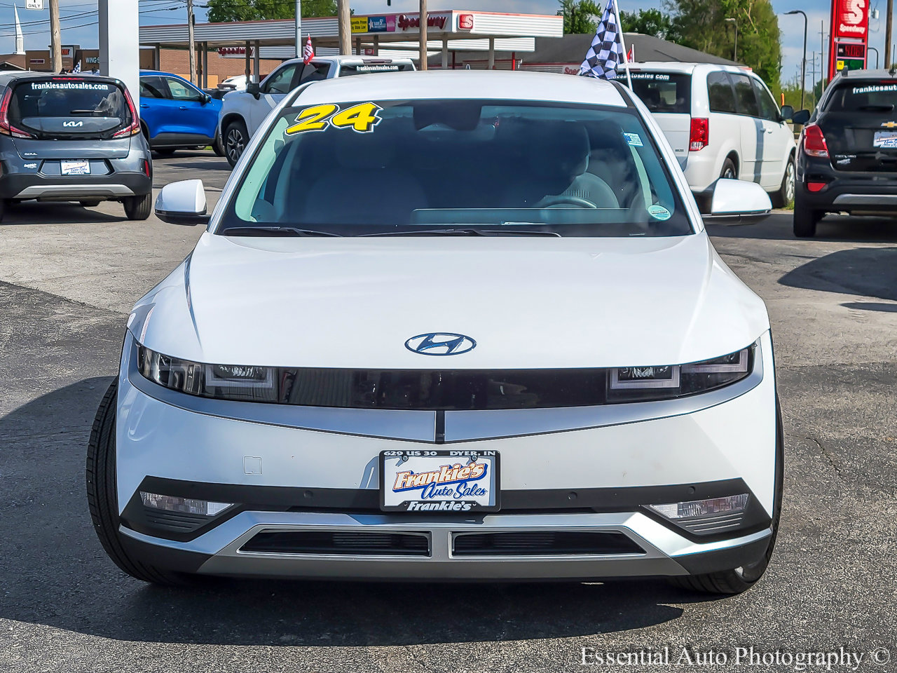 Used 2024 Hyundai Ioniq 5 SEL RWD image 3