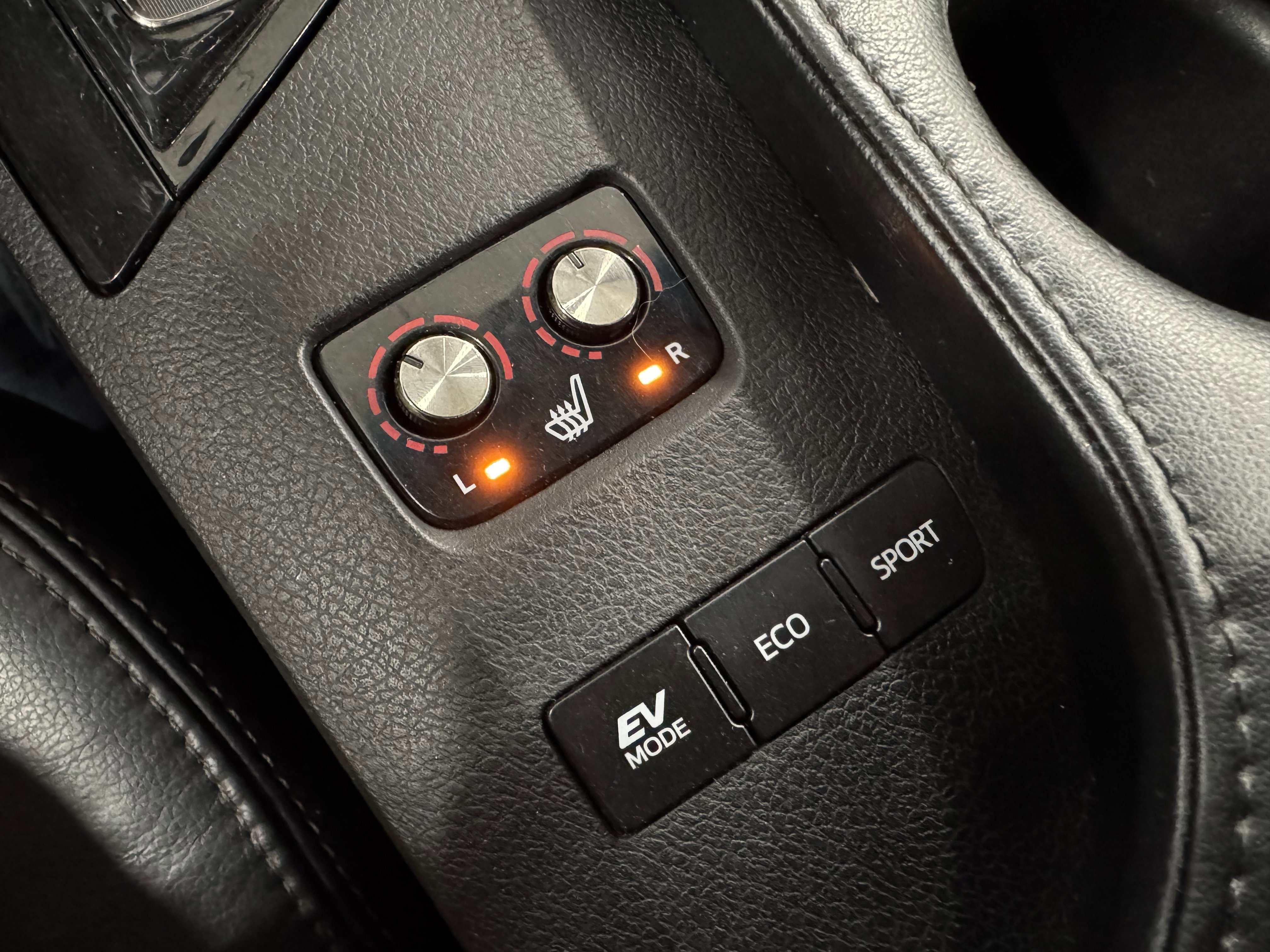 Used 2015 Toyota Avalon XLE Touring image 11