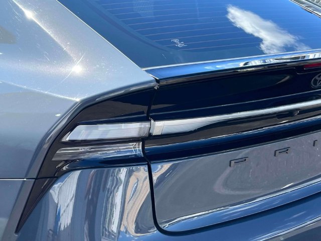 Certified 2024 Toyota Prius Prime FWD image 14