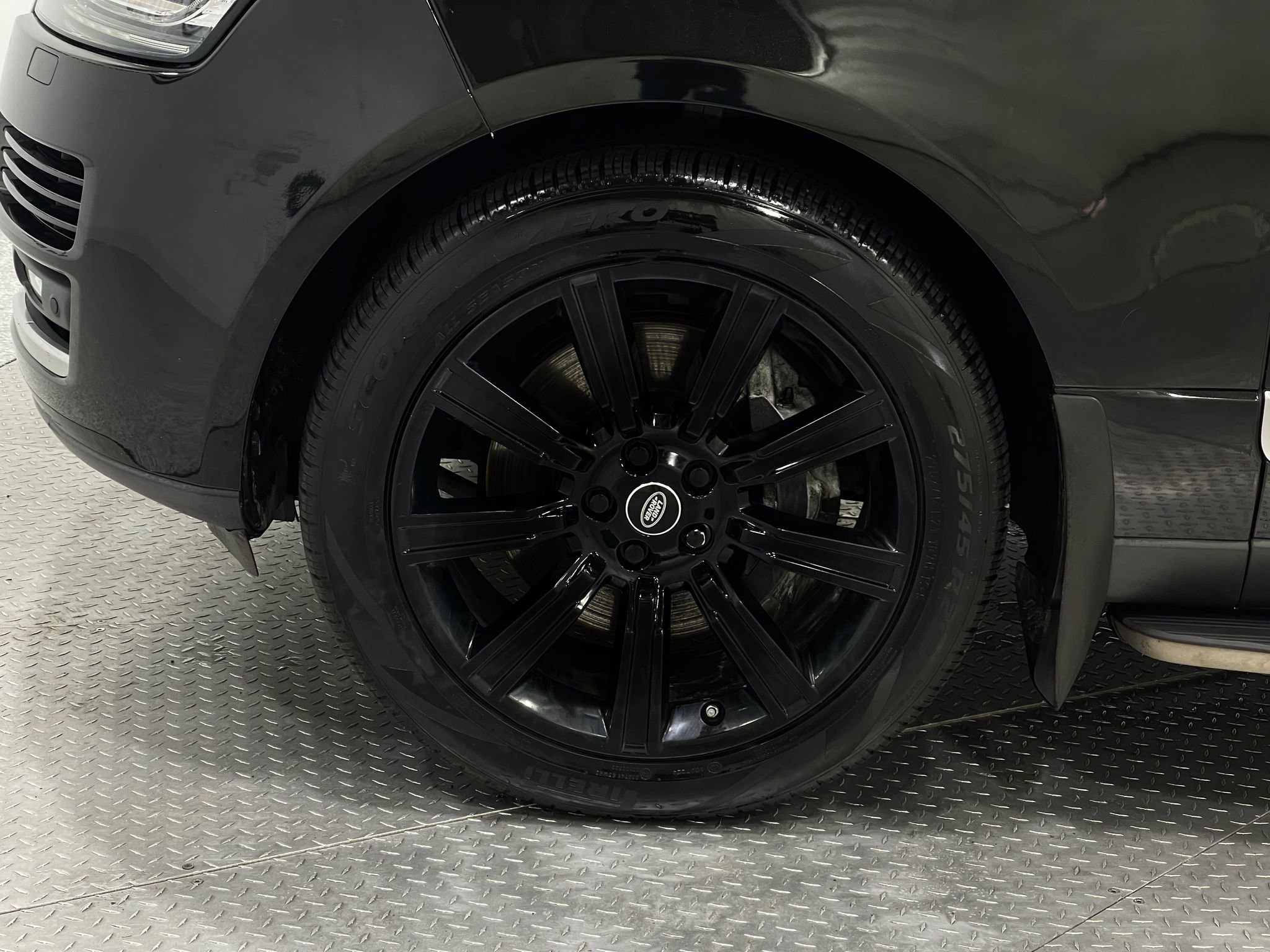 Used 2016 Land Rover Range Rover Supercharged image 34