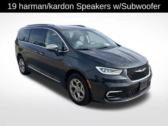 Used 2021 Chrysler Pacifica Limited w/ Uconnect Theater Family Group AWD/4WD image 9