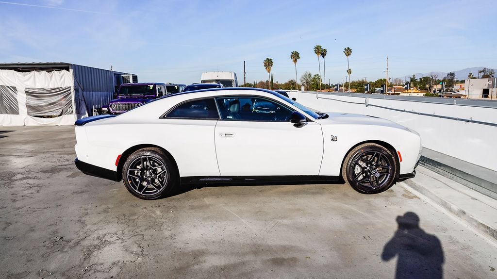 New 2026 Dodge Charger Scat Pack w/ Blacktop Package AWD/4WD image 13