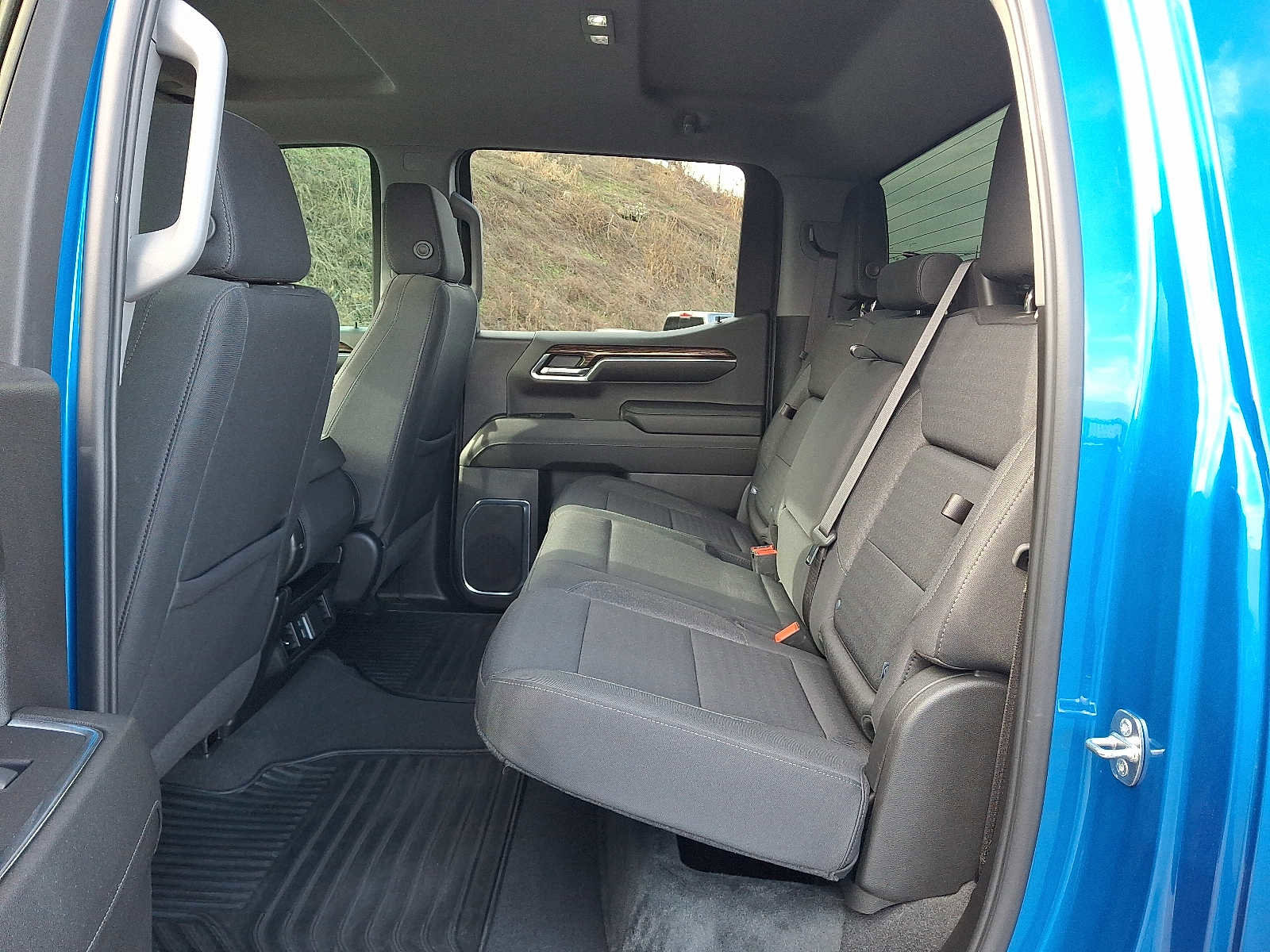 Used 2024 GMC Sierra 1500 Elevation image 11