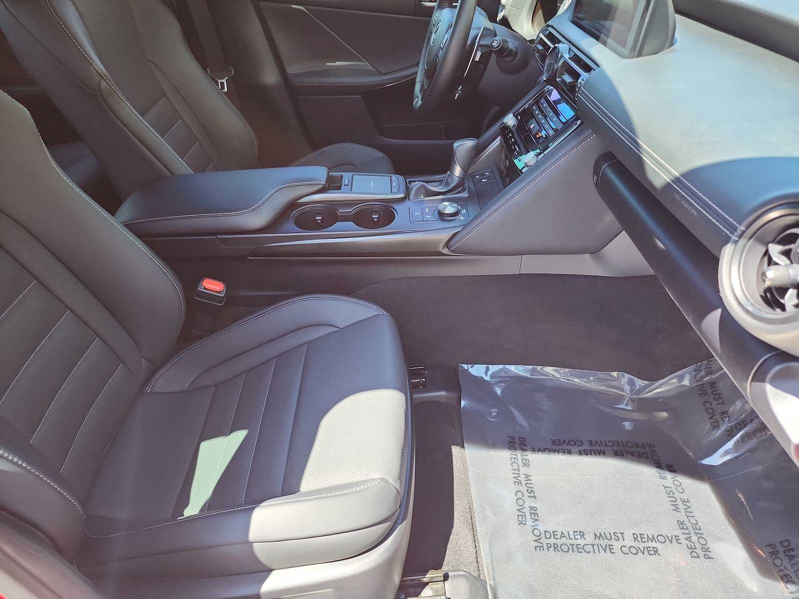 Used 2023 Lexus IS 500 RWD image 18