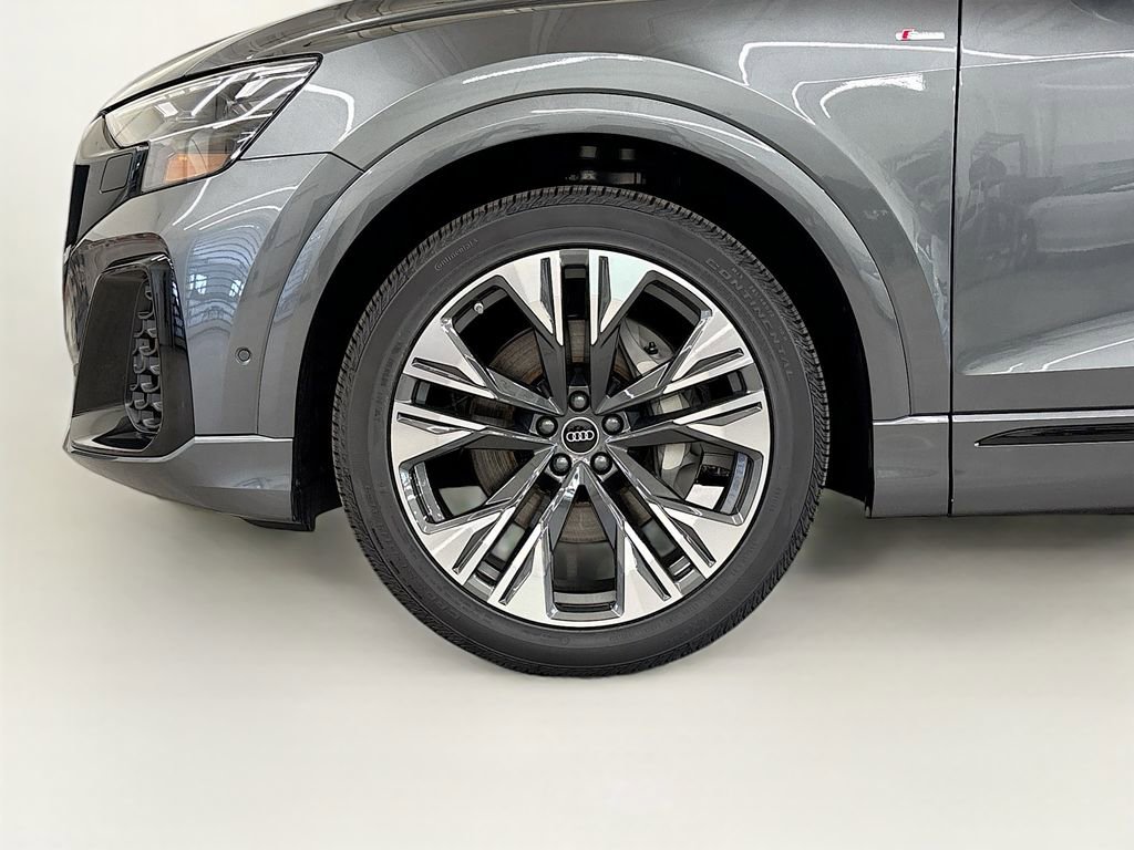 New 2026 Audi Q8 Premium Plus image 24