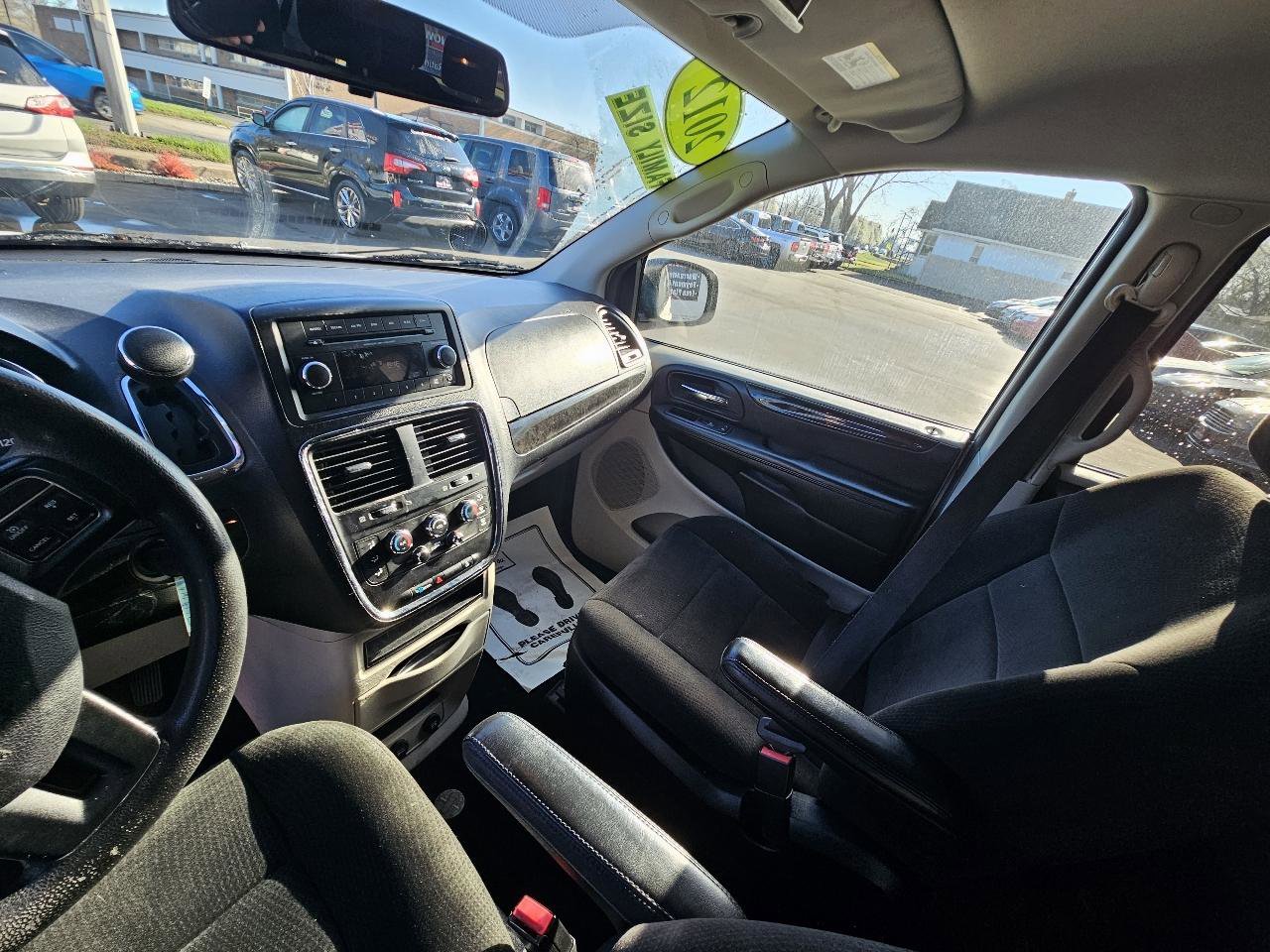Used 2012 Dodge Grand Caravan SE FWD image 20