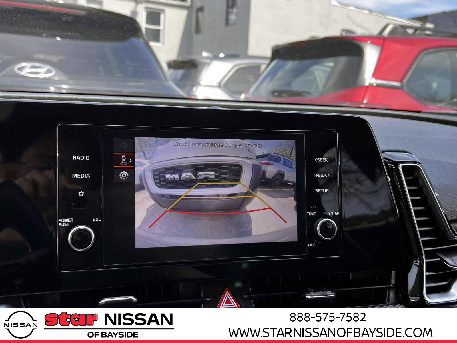 Used 2023 Kia Sportage LX image 25