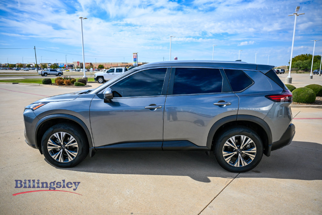 Used 2023 Nissan Rogue SV w/ SV Premium Package AWD/4WD image 4
