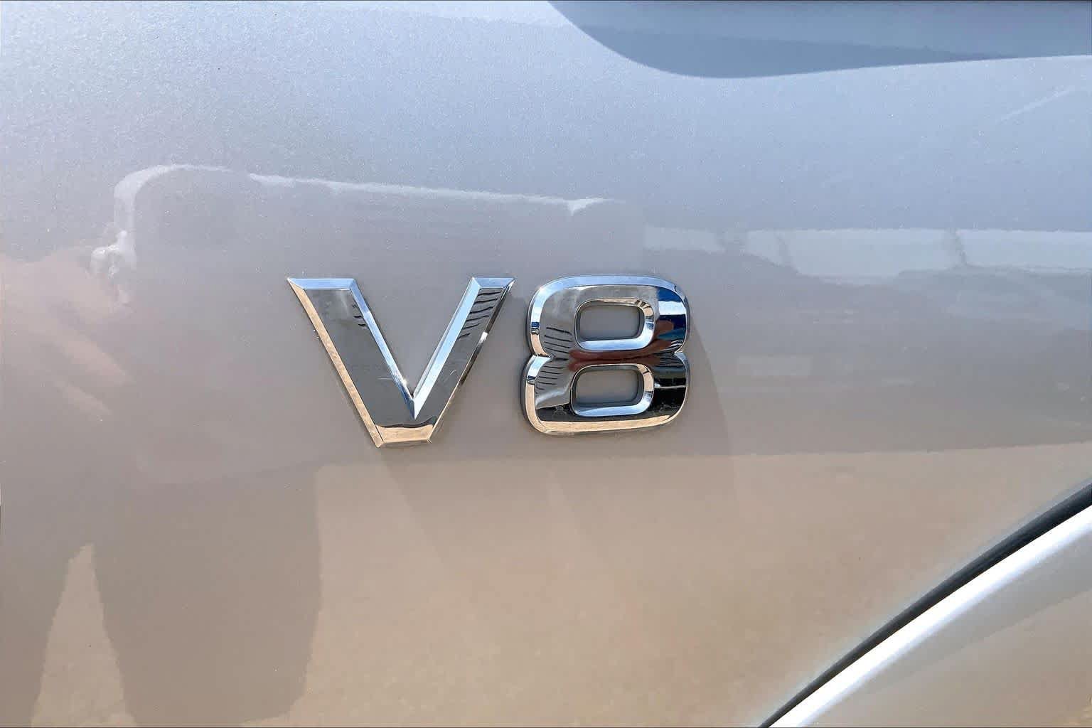 Used 2022 Nissan Armada SV RWD image 9